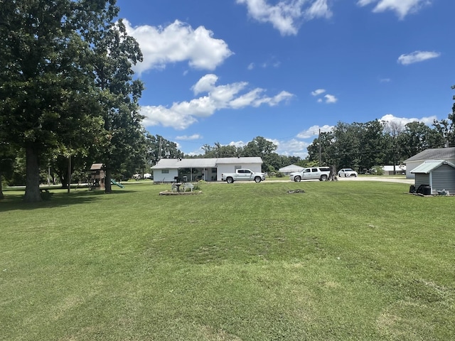 2039 US Highway 65, Buffalo, MO 65622 - view of green lawn