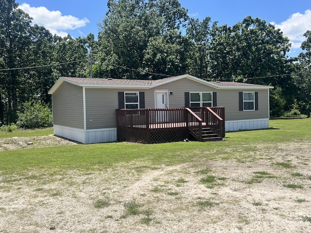 2039 US Highway 65, Buffalo, MO 65622 - manufactured / mobile home featuring a deck and a front yard