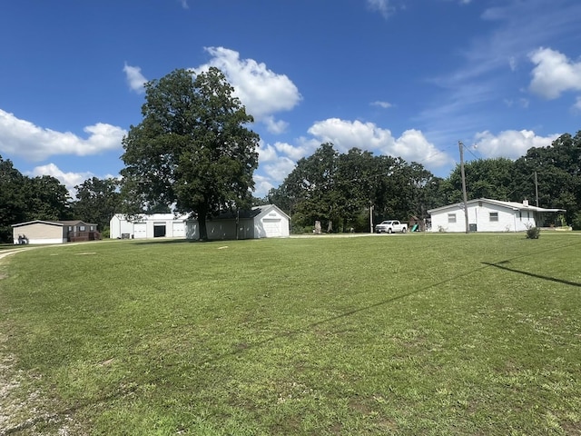 2039 US Highway 65, Buffalo, MO 65622 - view of yard