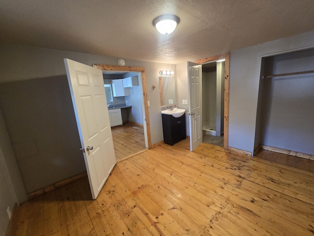 134 W Pleasant St, Aurora, MO 65605 - photo 11