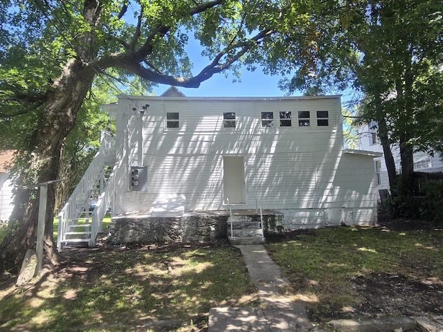 134 W Pleasant St, Aurora, MO 65605 - photo 3