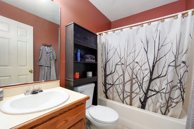 1360 Johnson Rd, Sparta, MO 65753 - bathroom featuring vanity and shower / bath combo