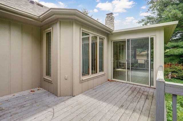 3520 E Carol Dr, Springfield, MO 65809 - view of wooden terrace