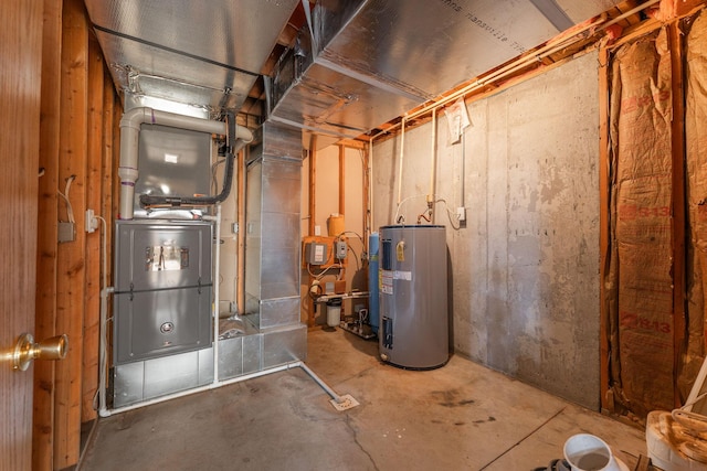 2131 Redoak Rd, Fordland, MO 65652 - unfinished basement featuring water heater and heating unit