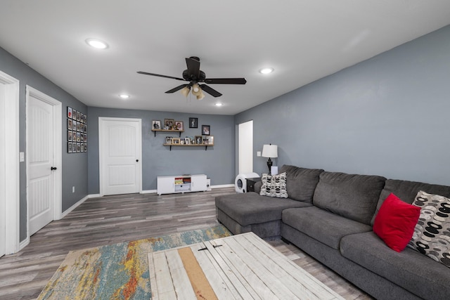 2080 State Route 14, West Plains, MO 65775 - living room featuring wood finished floors, ceiling fan, and recessed lighting