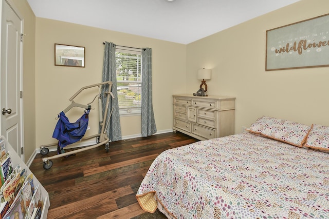 237 Kelsi Ln, Branson, MO 65616 - bedroom featuring baseboards and wood finished floors