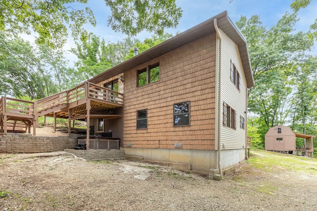 537 Watson Rd, Branson, MO 65616 - view of side of property with a deck and an outdoor structure