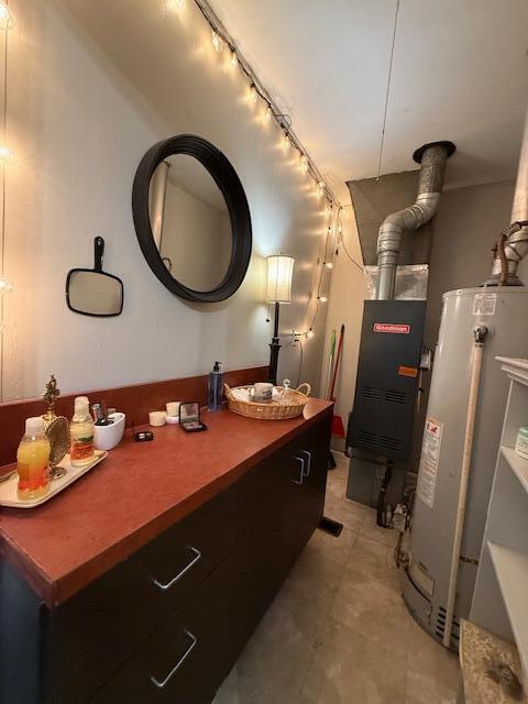 212 W Lindberg St, Springfield, MO 65807 - bathroom with water heater