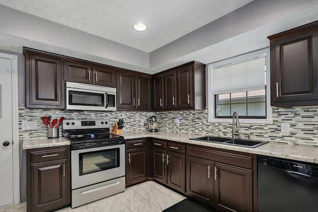 2317 W Deerfield St, Springfield, MO 65807 - photo 14