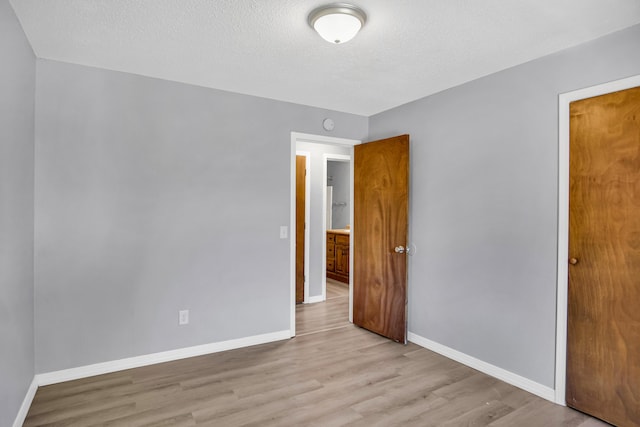 3217 W Riverside St, Springfield, MO 65807 - photo 17