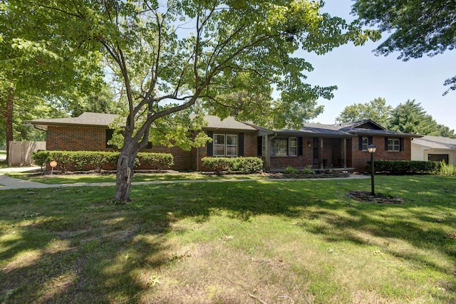 2210 S Catalina Ave, Springfield, MO 65804 - ranch-style house featuring brick siding