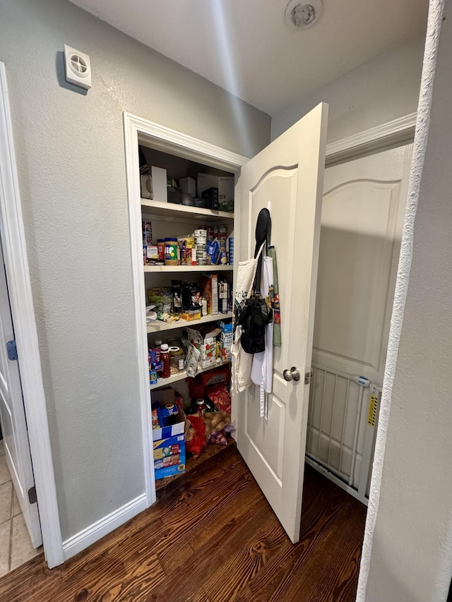 5537 S Pinehurst Ave, Springfield, MO 65810 - view of pantry