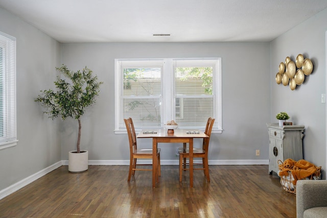 1739 S S Ave, Springfield, MO 65807 - dining space featuring wood finished floors and baseboards