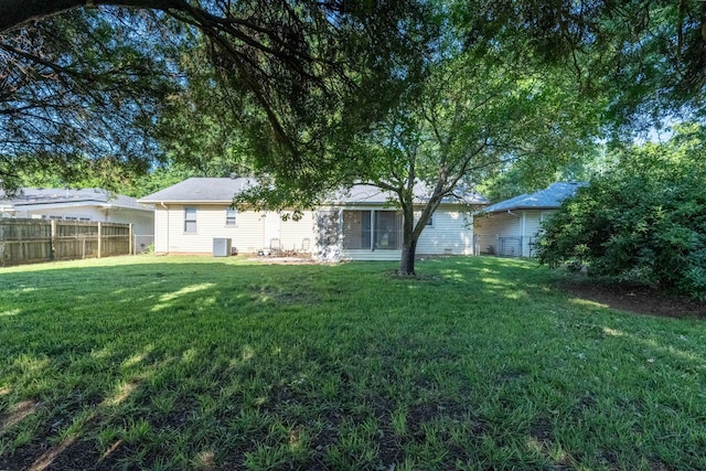 2924 S Roanoke Ave, Springfield, MO 65807 - rear view of property