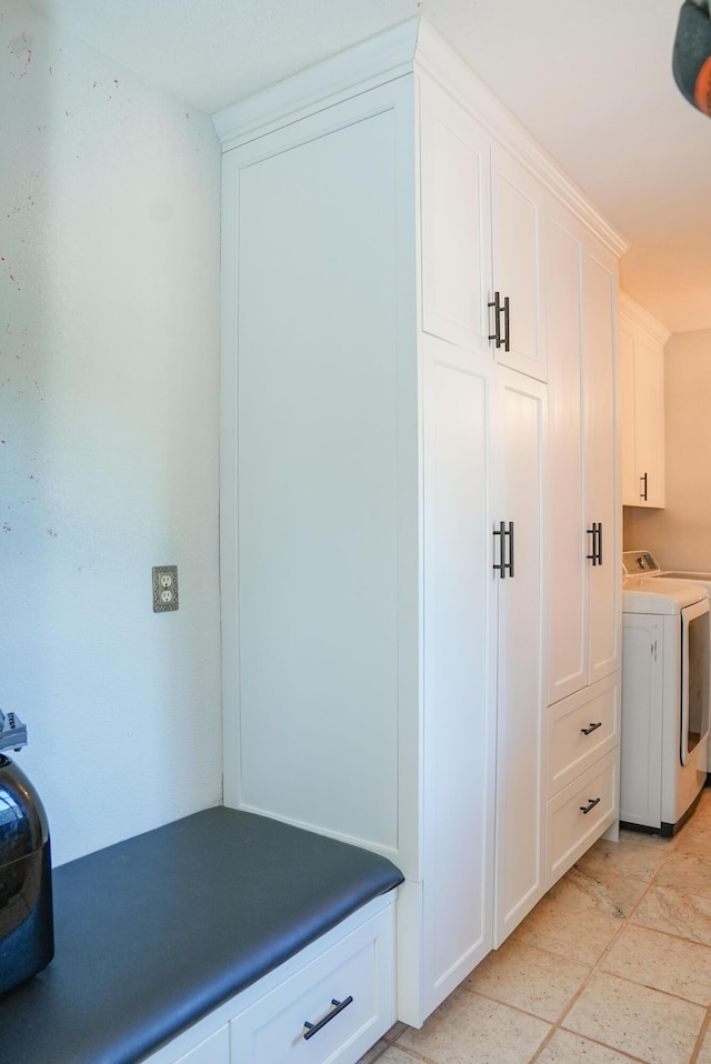 258 State Highway 32, Buffalo, MO 65622 - mudroom featuring washer and clothes dryer