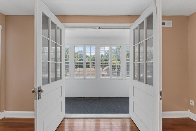 1201 N Broadway Ave, Springfield, MO 65802 - view of unfurnished sunroom