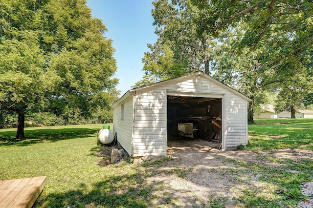 114 N Hobbs St, Miller, MO 65707 - view of detached garage