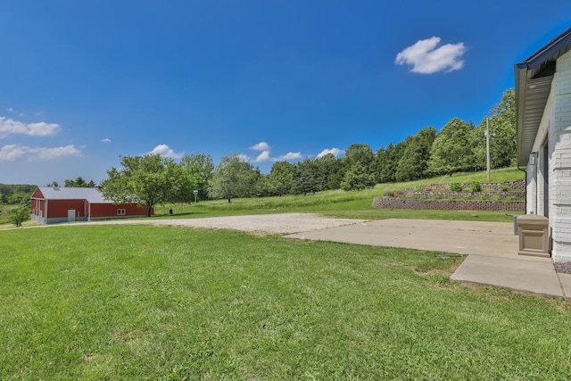 295 Headwaters Dr, Marshfield, MO 65706 - view of grassy yard