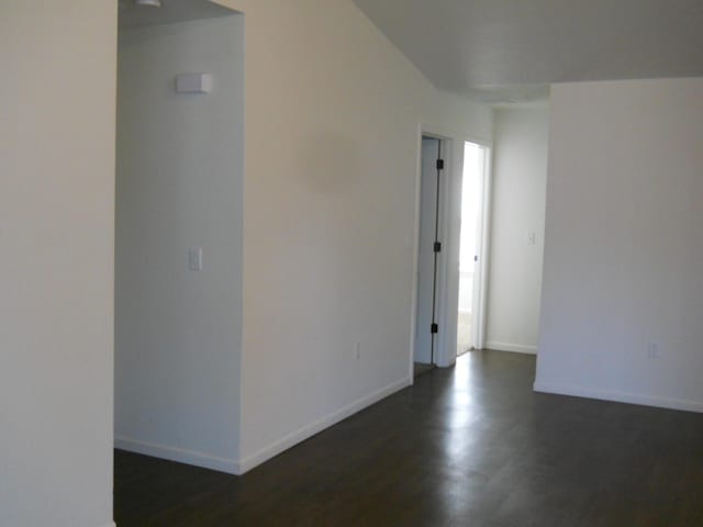 424 Echo Valley Cir, Reeds Spring, MO 65737 - spare room with baseboards