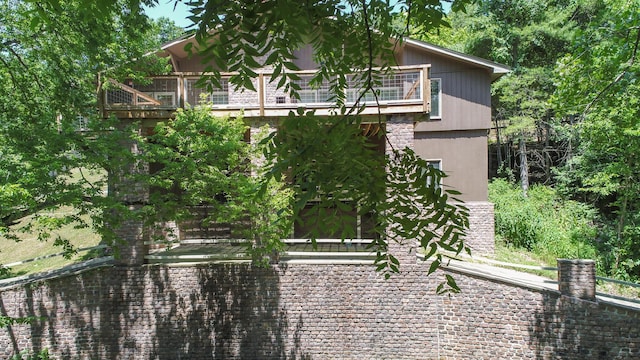 23 Sweetwater Ln, Buffalo, MO 65622 - view of home's exterior with a balcony