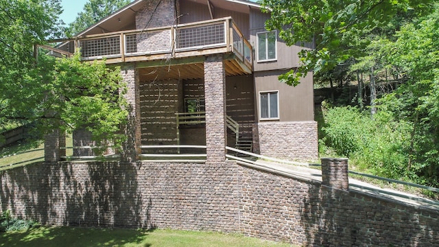 23 Sweetwater Ln, Buffalo, MO 65622 - view of side of home with a balcony