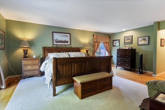 23 Sweetwater Ln, Buffalo, MO 65622 - bedroom featuring baseboards and light wood-style flooring