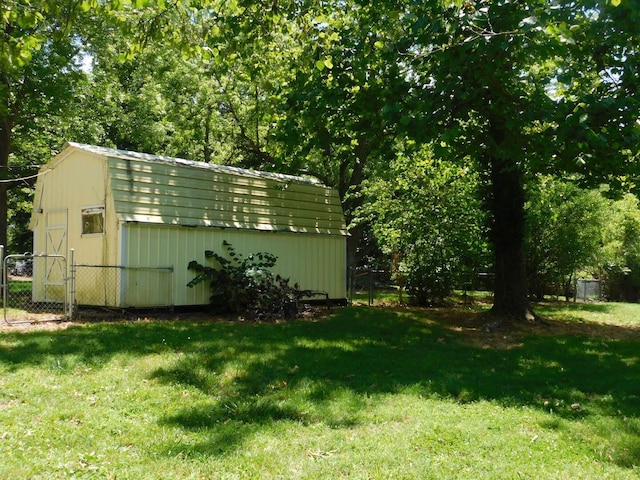 433 Old Aurora Rd, Verona, MO 65769 - view of yard featuring a shed