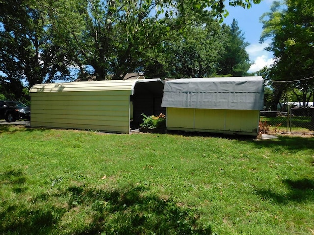 433 Old Aurora Rd, Verona, MO 65769 - view of yard with an outdoor structure