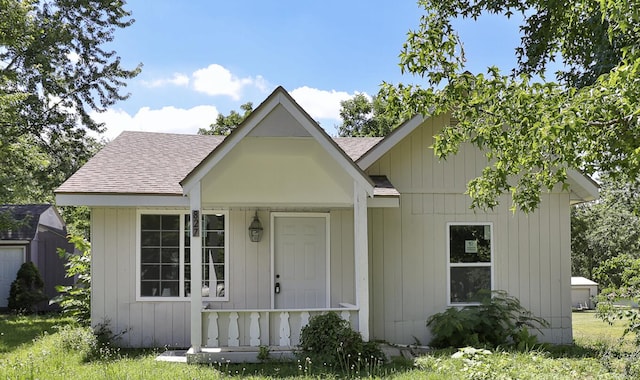 827 S Griffith Ave, Aurora, MO 65605 - photo 1