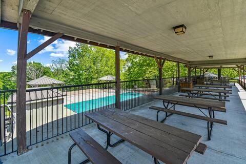 388 Notch Ln Bldg 5 Unit B, Branson West, MO 65737 - view of patio