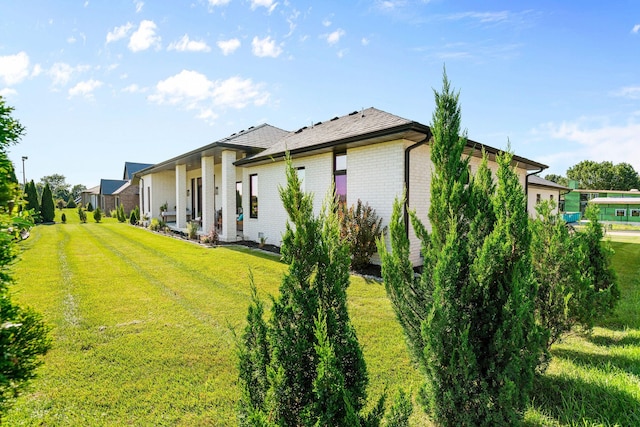 3972 E Dunrobin Dr, Springfield, MO 65809 - view of green lawn