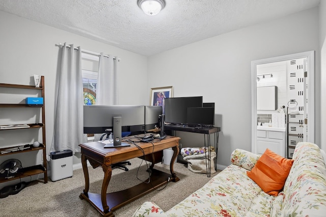 4050 W Page Pl, Springfield, MO 65802 - carpeted office space with a textured ceiling and baseboards