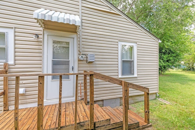 1921 W Atlantic St, Springfield, MO 65803 - entrance to property featuring a deck and a yard