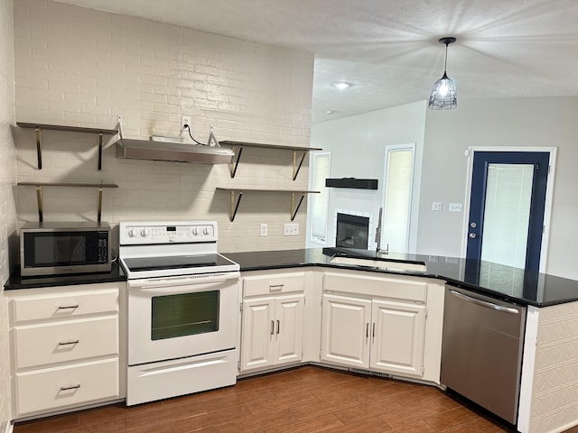 4566 S Park Ave, Springfield, MO 65810 - photo 13