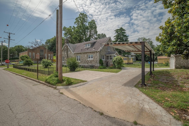 400 S Jefferson St, Neosho, MO 64850 - view of front of house featuring stone siding