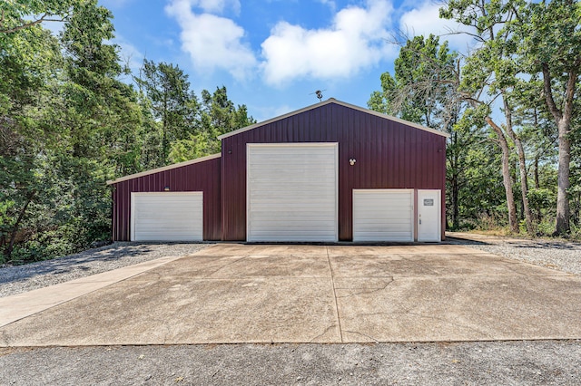 104 Wabash Ln, Branson, MO 65616 - view of detached garage