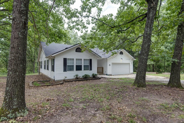 1030 Harris Blvd, Ozark, MO 65721 - single story home with an attached garage, driveway, and a shingled roof