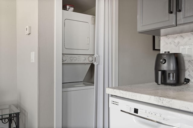 530 Abby Ln Unit 5, Branson, MO 65616 - washroom featuring estacked washer and dryer