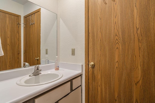 27 Blue Bird Way Unit 5, Branson, MO 65616 - bathroom with vanity