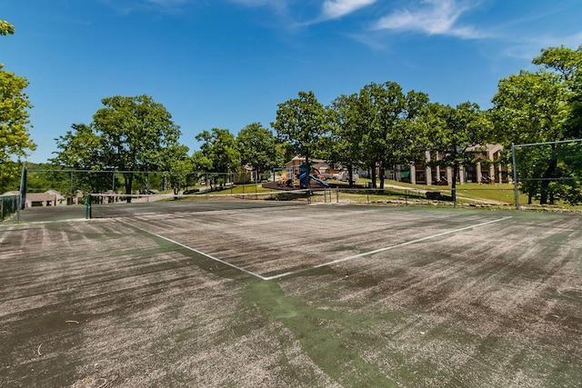 27 Blue Bird Way Unit 5, Branson, MO 65616 - view of tennis court