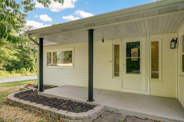 1169 S Miller Ave, Springfield, MO 65802 - doorway to property with a patio