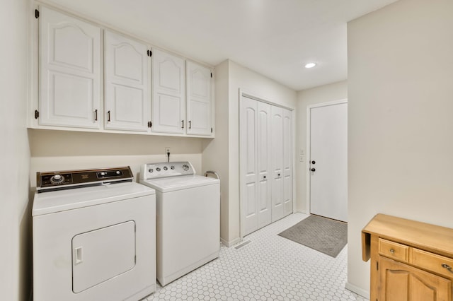 1820 E Jacqueline St, Springfield, MO 65804 - laundry area featuring washer and clothes dryer, cabinet space, and recessed lighting