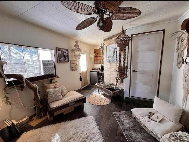135 Coulter Ln, Forsyth, MO 65653 - living area featuring ornamental molding, a ceiling fan, and wood finished floors