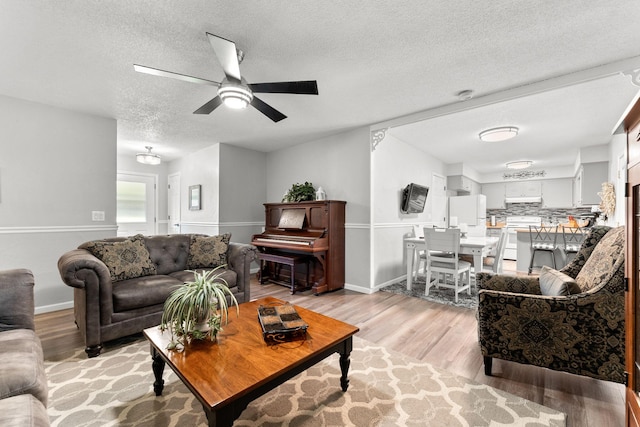 208 W Herndon St, Nixa, MO 65714 - photo 9