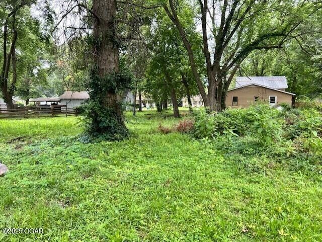 1402 Poplar St, Lamar, MO 64759