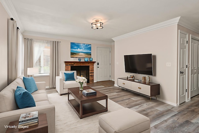3440 S Delaware Ave Unit 114, Springfield, MO 65804 - living area featuring crown molding and wood finished floors