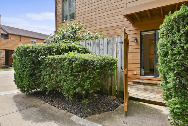 3440 S Delaware Ave Unit 114, Springfield, MO 65804 - view of side of home