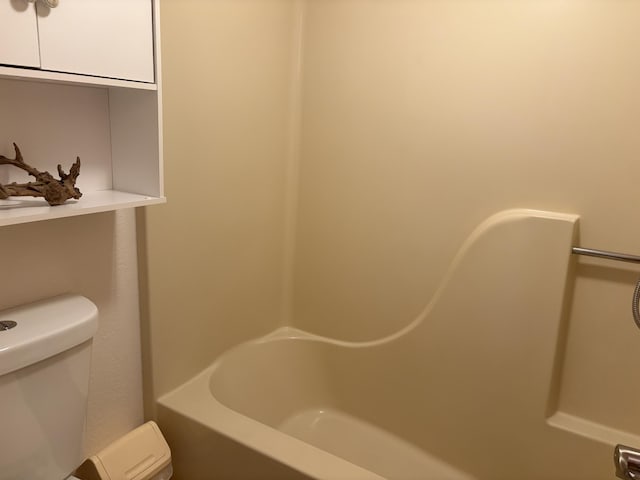 3 Memory Ln Unit 1, Branson, MO 65616 - bathroom with toilet and shower / bath combination