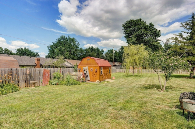 311 Northview Rd, Nixa, MO 65714 - fenced backyard with a shed