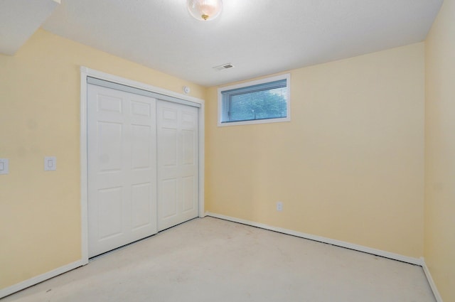 311 Northview Rd, Nixa, MO 65714 - unfurnished bedroom with baseboards and a closet